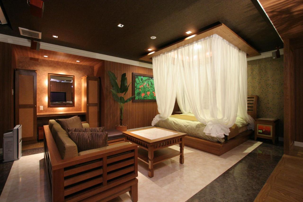 Le Ciel Spa & Resort (Adults Only) Tsurugashima Extérieur photo